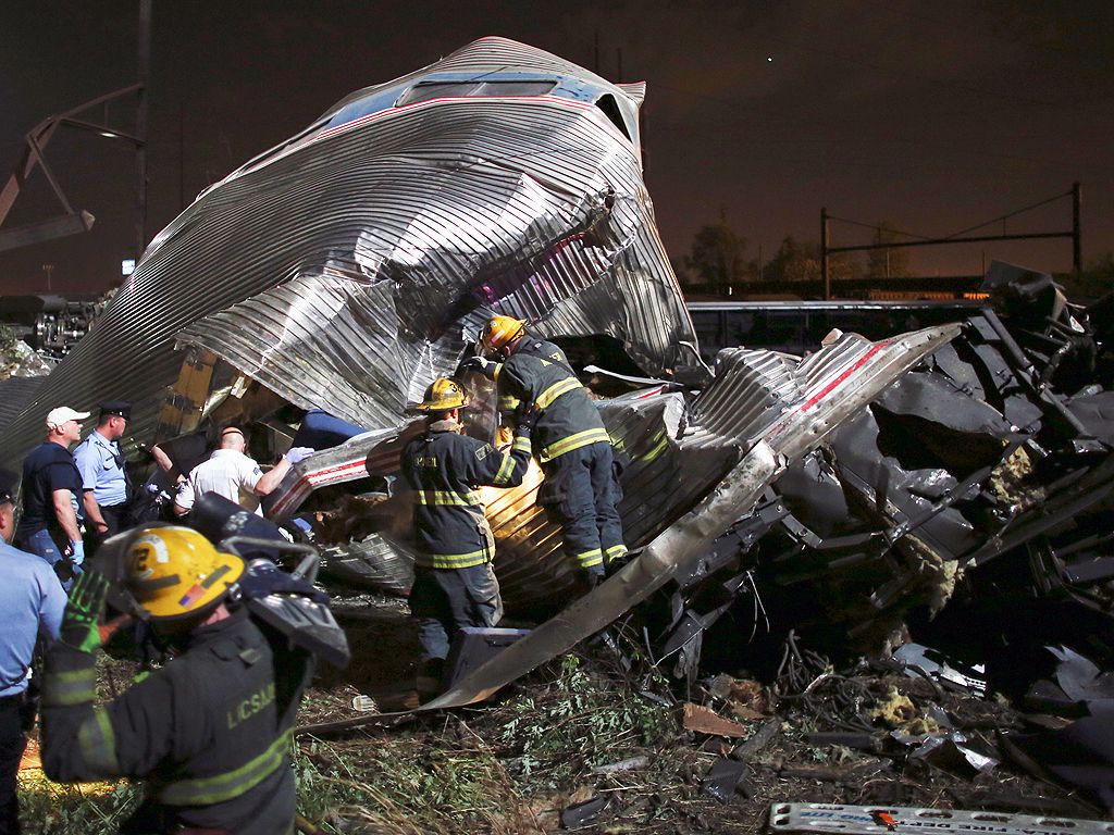 BREAKING: Amtrak Train Derails in Philly