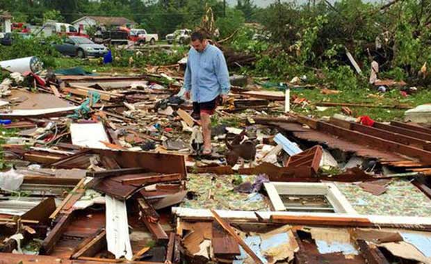 Texas, Arkansas governors declare disasters after deadly tornadoes