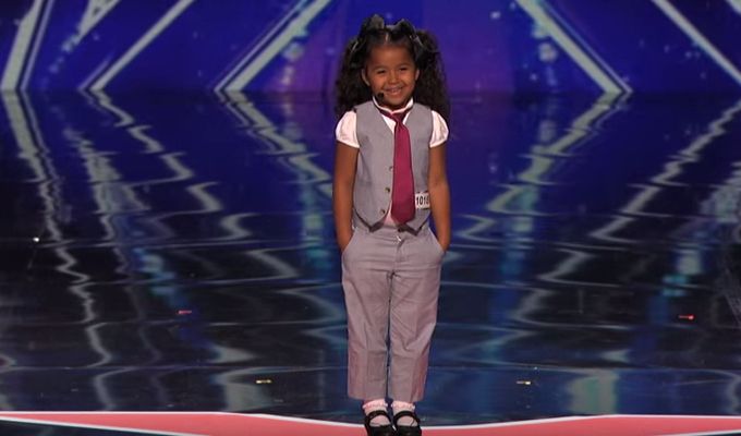 5-Year-Old Wows Judges With Her Voice… And Then She Started To Dance