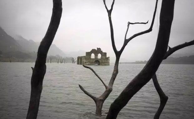 Credit: AP/David von Blohn