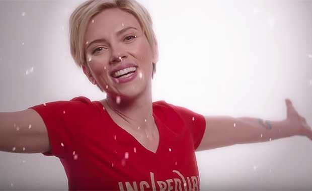 Scarlett Johansson, Barry Manilow & Jimmy Kimmel Star In (RED) SHOPATHON Holiday Jingle