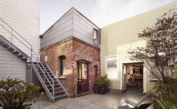 Look Inside This Beautiful 88-Square-Foot Home