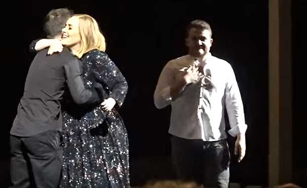 Surprised Fans Join Adele Onstage To Sing After They Brought Her to Tears