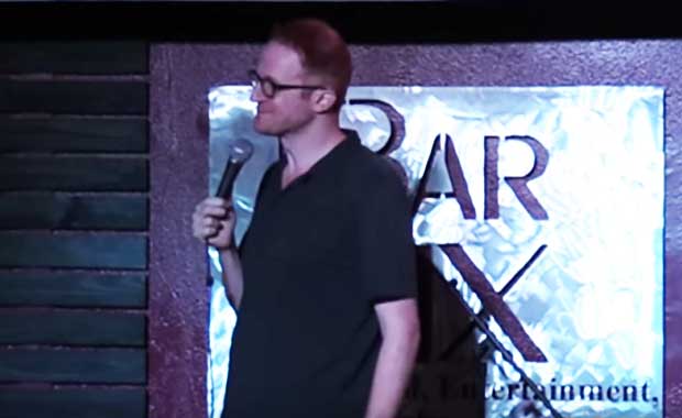 Comedian Steve Hofstetter Completely Owns Heckler