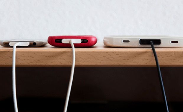 Amazing Lab Accident May Have Created Lifetime Cell Phone Battery