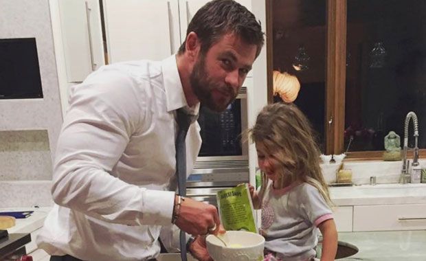 Chris Hemsworth’s Awesome Reaction When Daughter Demands Penis