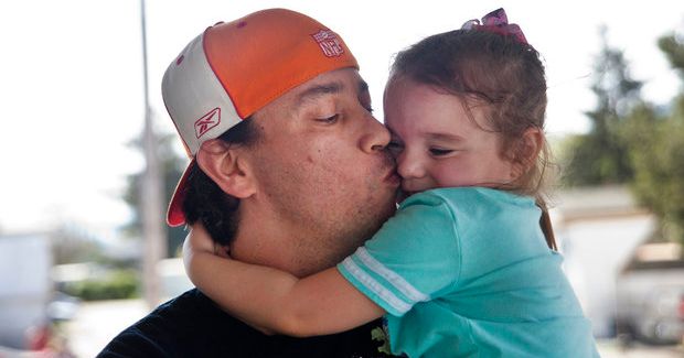 Dad Finds 5-Year-Old Daughter Living in Homeless Shelter After Two-Year Search