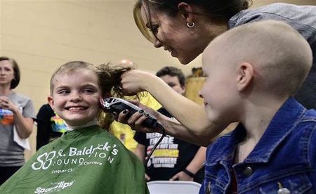 80 Students Came Together to Shave Their Heads After a Student Was Diagnosed With Cancer