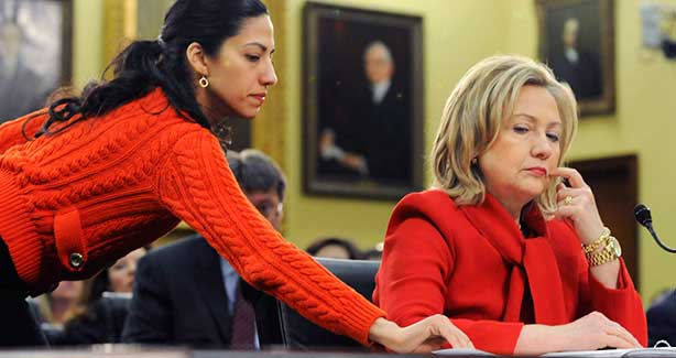FBI Officials Interview Top Clinton Aides Over Email Server Controversy