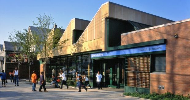 New York Libraries Are Letting People Check Out Neckties for Job Interviews