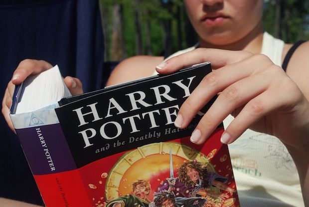 U.K. Principal Claims Fantasy Novels Cause Brain Damage