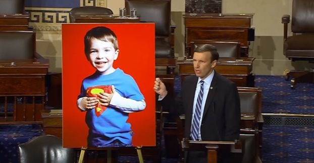 Senator Chris Murphy Ends His 15-Hour Filibuster With Powerful Tribute to Sandy Hook Victims