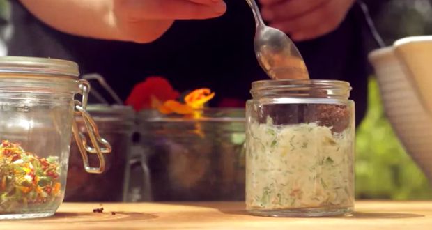 Source: Michael Langan/ vogue