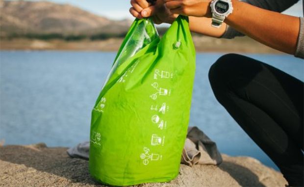 The World’s Tiniest Washing Machine Is a Game Changer for Travelers