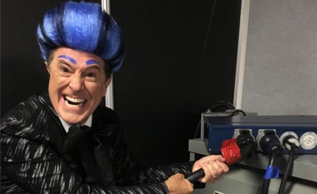 Stephen Colbert Stormed the Stage at the GOP Convention Dressed as Caesar Flickerman From ‘The Hunger Games’
