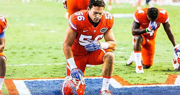 University Linebacker Saves Girl From Rape