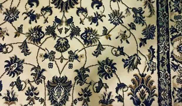 There’s a Phone Hidden on This Rug and the Internet Is Freaking Out Trying to Find It
