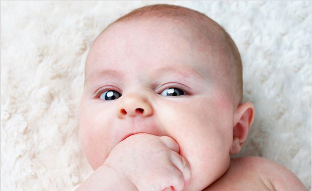 Thumb Sucking and Nail Biting May Prevent Allergies in Children