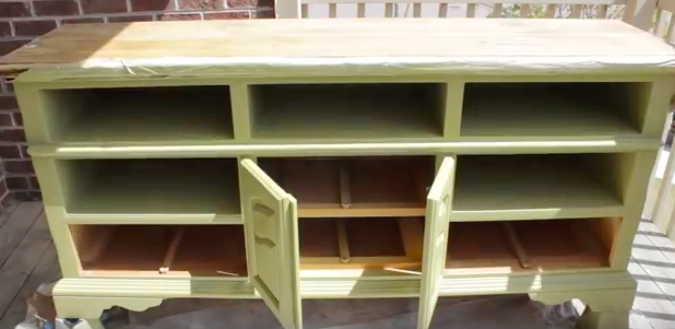 Dresser2