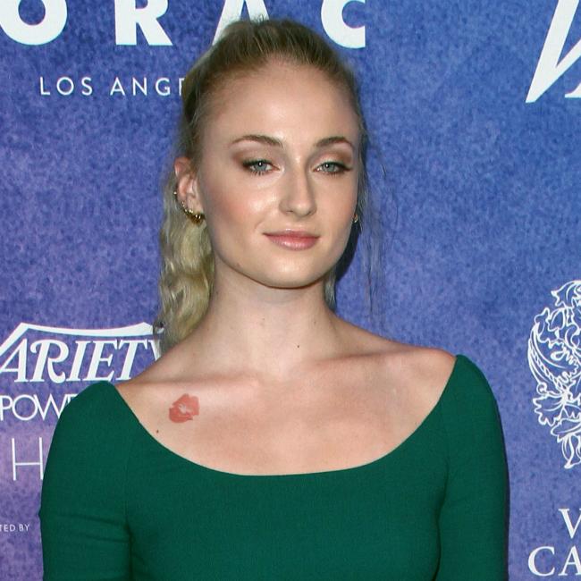 Sophie Turner Armpit