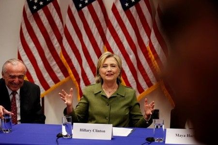 Judge orders State Department to review 14,900 Clinton emails