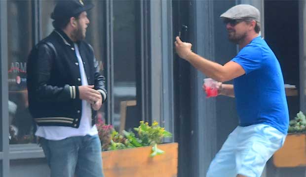 Leonardo DiCaprio Plays Paparazzi Prank on Unsuspecting Jonah Hill