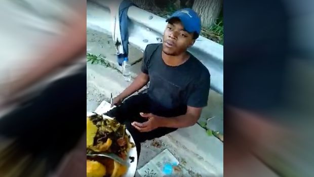 Watch Stranger ‘Bless’ a Homeless Young Man With Some Home-Cooked Food