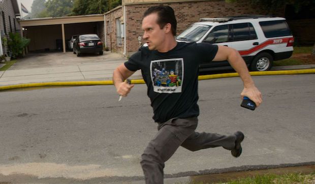 Author Rushes Into Burning Apartment to Save Laptop With His Life’s Work