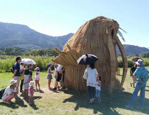 Source: Wara Art/Facebook