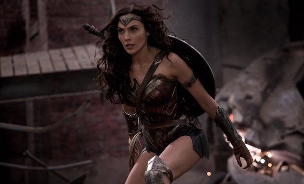 Gal Gadot: ‘Bisexual Wonder Woman Does Make Sense’