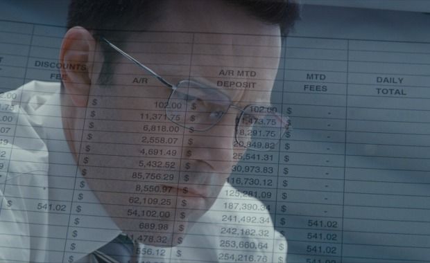 Review: ‘The Accountant’ Has a Puzzling Plot That Doesn’t Add Up