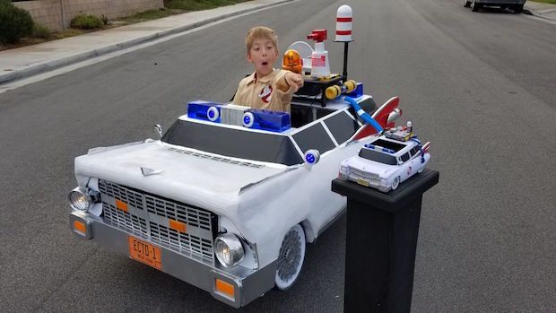 Dad Turns Son’s Wheelchair Into ‘Ghostbusters’ Ecto-1 for Halloween