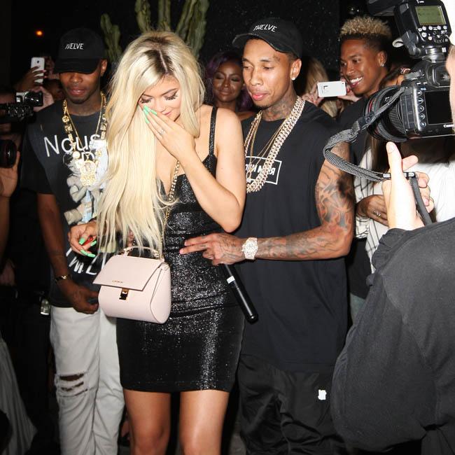 Kylie Jenner gifts Tyga diamond bracelet for birthday Its The Vibe(00)