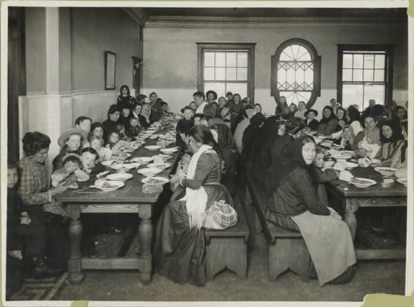http://www.littlethings.com/ellis-island-immigrant-photos/