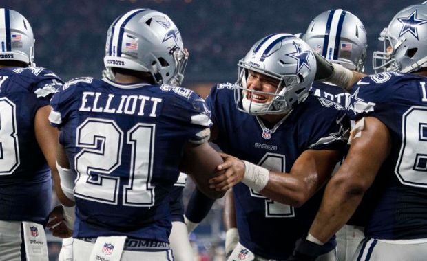 NFL Week 12: Dallas Continues Dominance; Quarterbacks Shine