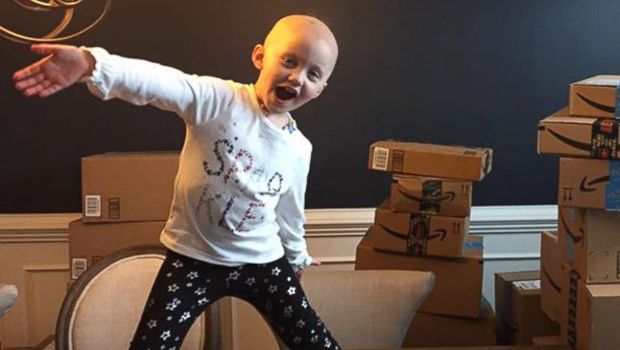 4-Year-Old Girl Fighting Brain Cancer Raises 3,000 Toys for Kids in the Hospital