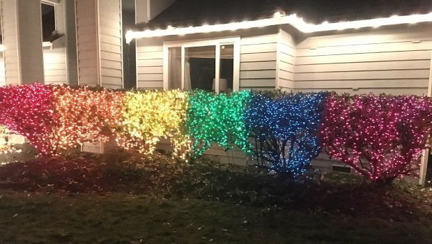 A Redditor Responds to Bigot Neighbors With Prideful Christmas Lights