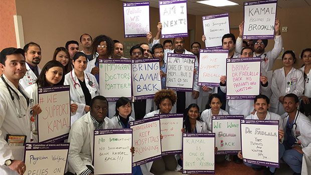 Brooklyn Doctors Protest Immigrant Ban With Powerful Signs