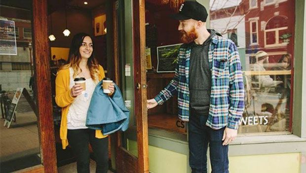 Thousands of People Mark ‘Random Acts of Kindness Week’ 2017