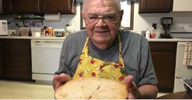 98-Year-Old Man Rediscovers His Passion for Baking and Donates All of His Treats
