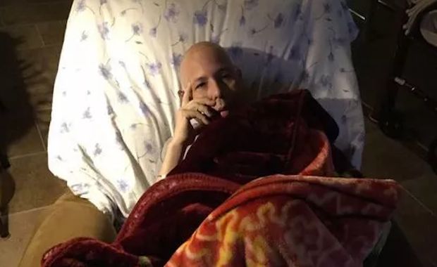 Facebook Inspired 70,000 Strangers to Perform Kind Act for Terminally Ill Vet