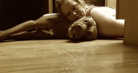 Woman Teaches Service Dog to Protect Her Head During Seizures – Must Watch!