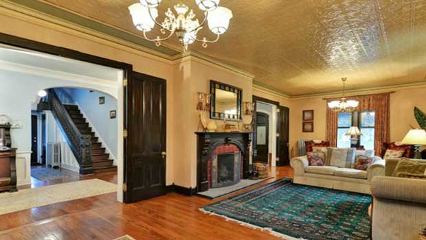 Victorian House