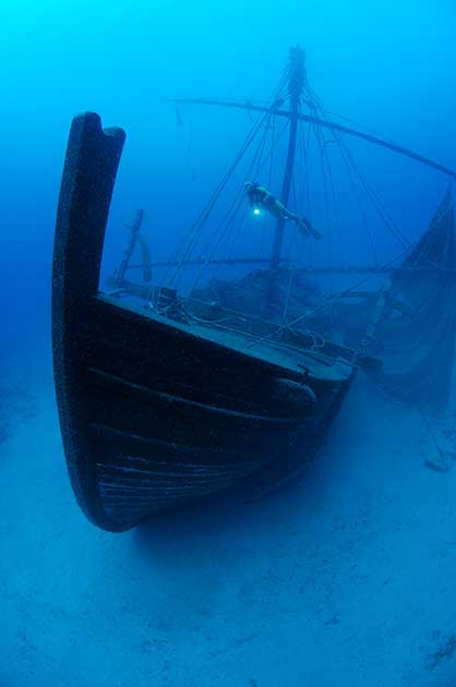 shipwrecks you can visit