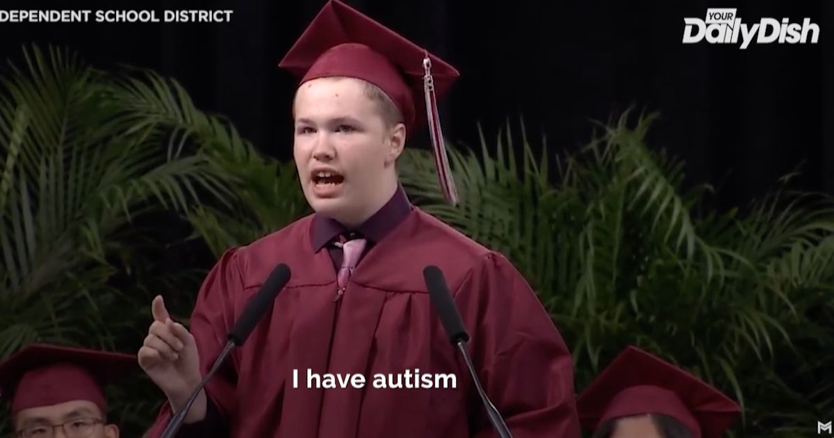 Watch This High School Grad With Autism Give an Epic Commencement Speech