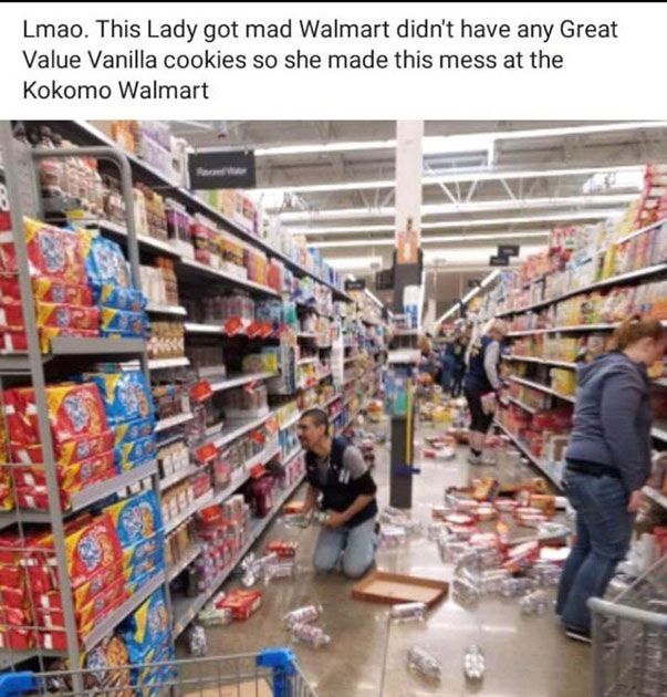 Funny Walmart Shoppers: Pictures Capture Weirdest Customers Funny Walmart Shoppers: Pictures Capture Weirdest Customers