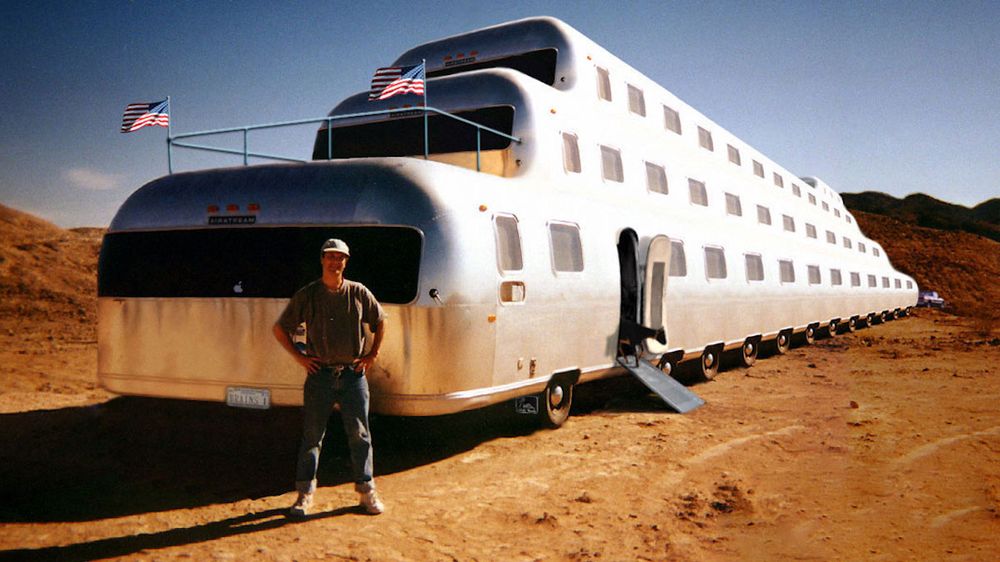 Weirdest RVs in America From Customs to MassProduced Monstrosities
