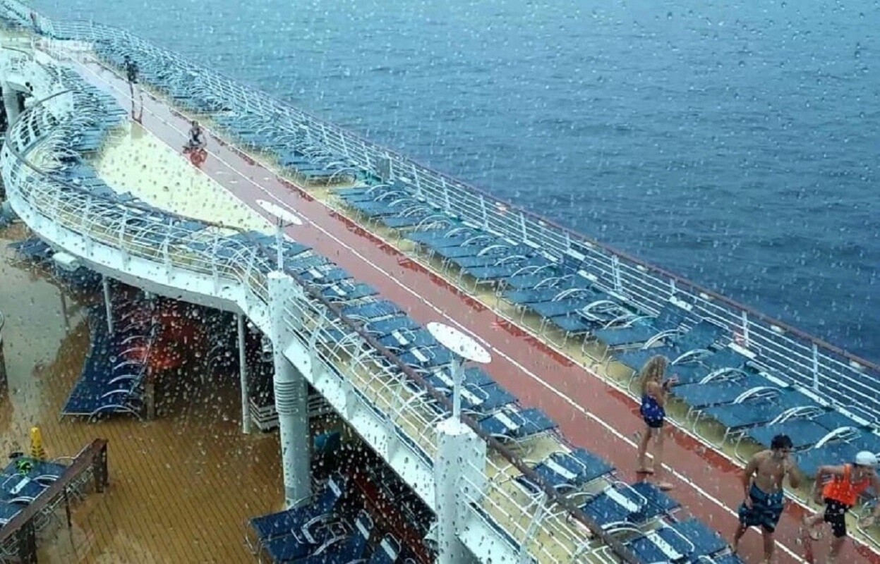 20 Sad Realities of Cruise Ships That Never Match Our Expectations