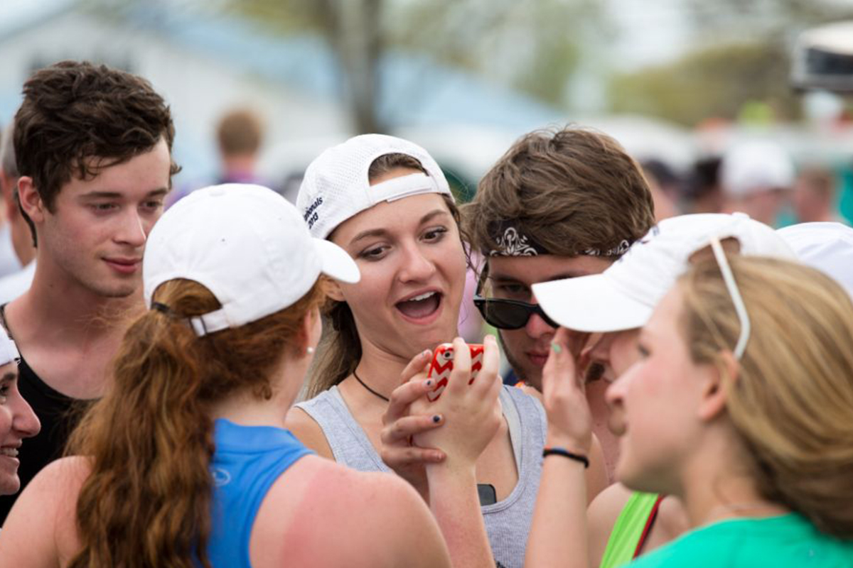 30 Trends Gen Z Are Bringing Back for Some Reason
