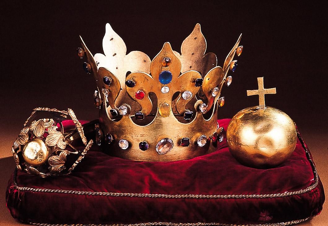 The Mysterious Disappearance of the Golden Crown